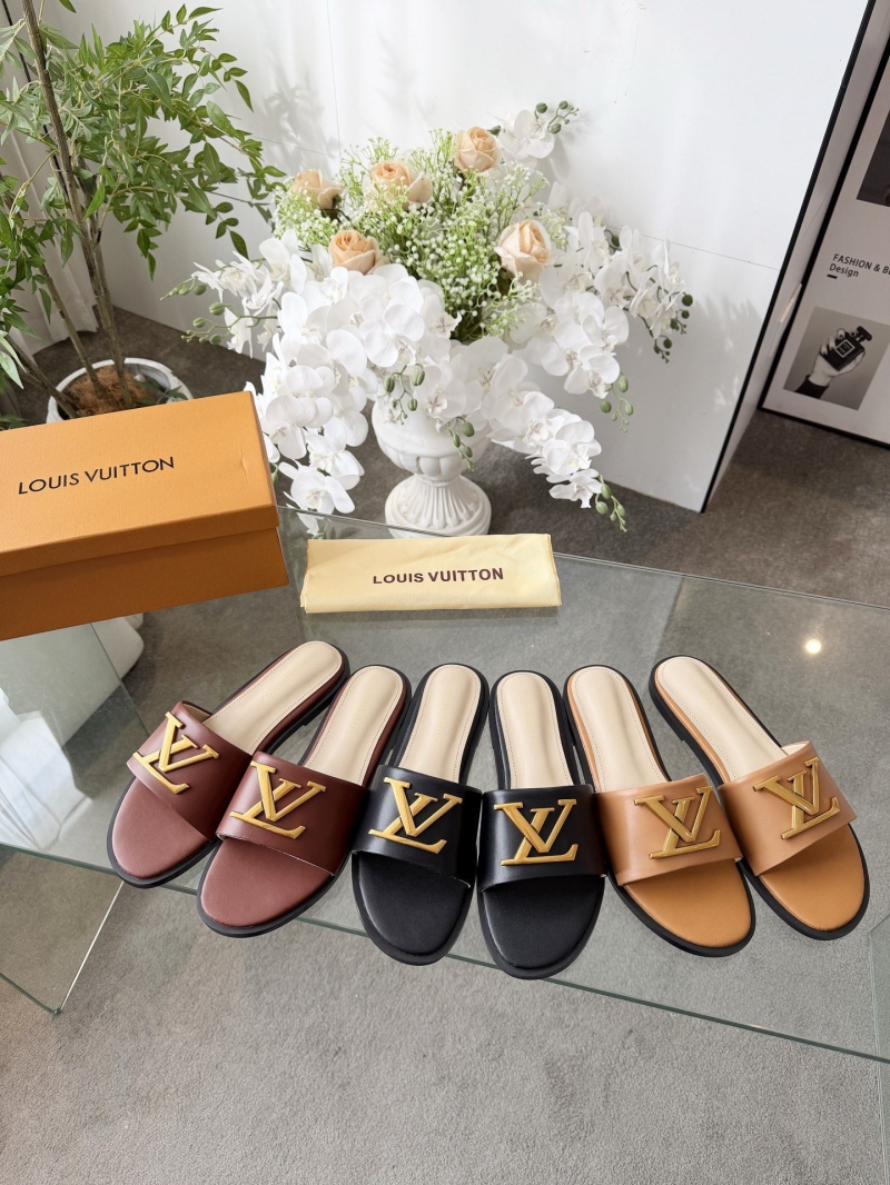 l0vis Vvtt0n slippers